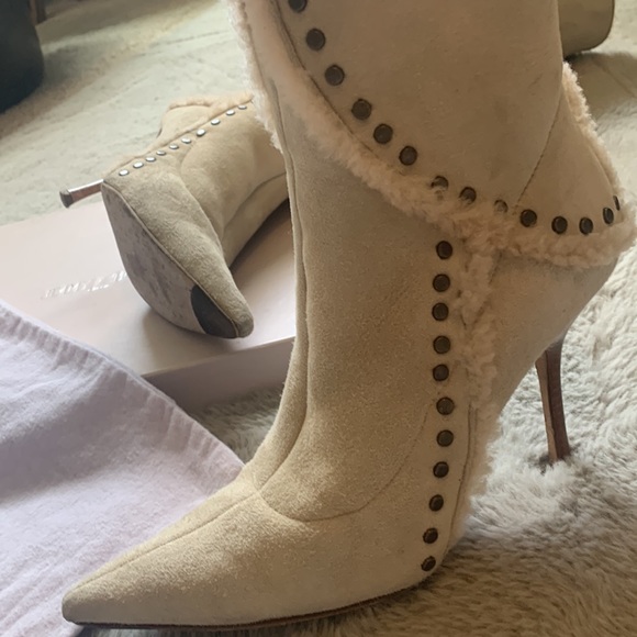 Jimmy Choo Natural Shearling Boots - Picture 3 of 12
